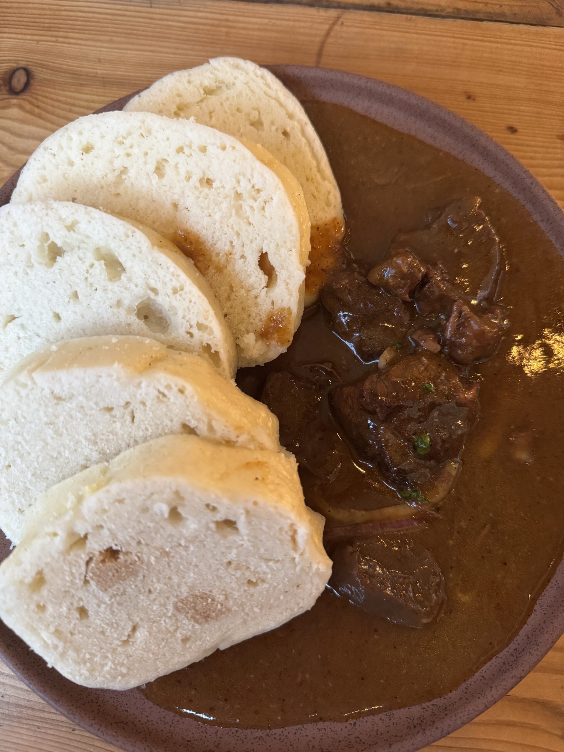 Hovězí Guláš (Beef Goulash)
